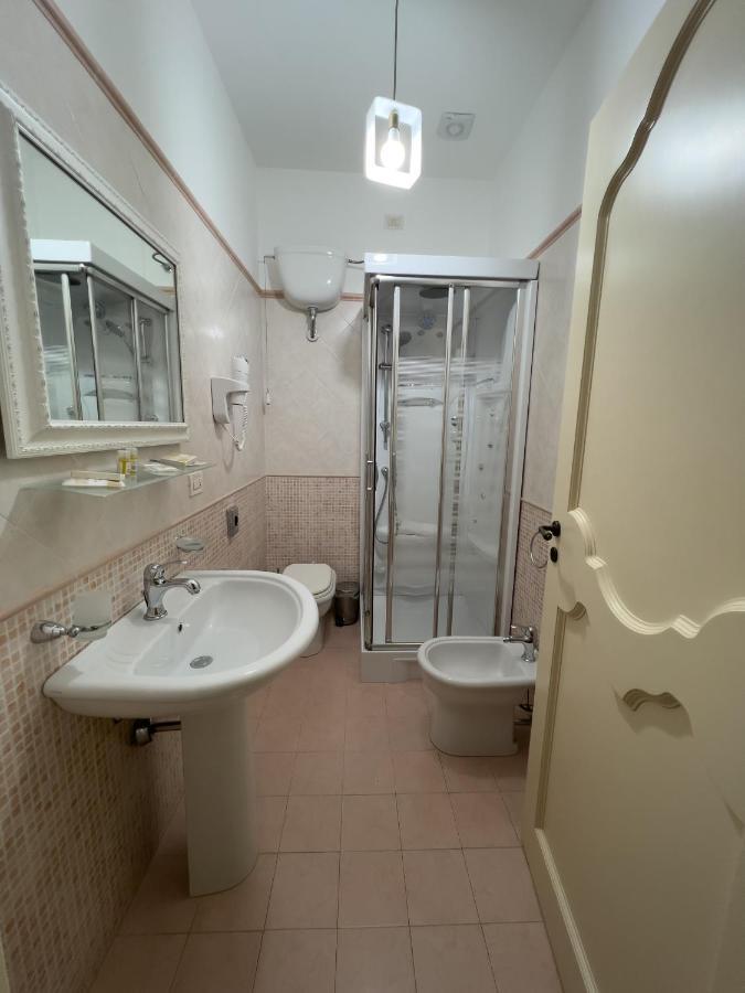 Hotel Borgo Di Ciaula サンタ・フラーヴィア エクステリア 写真